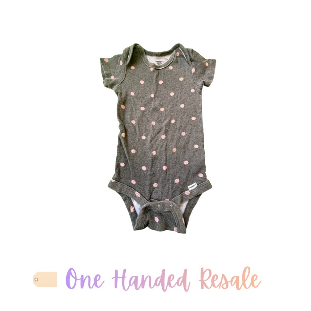 🐭 Gerber Grey Dotted Bodysuit w/ Pink Polka Dots Dotted Inside Name Stamp 12M